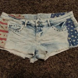 Vanilla Star Americana Red White Blue Flag Shorts